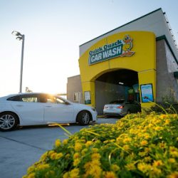 Negocio Quick Quack Car Wash (Lavado de autos en Laredo)