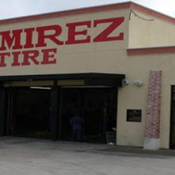Negocio Ramirez Tires (Gomeria en Laredo)