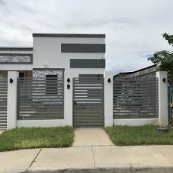 Negocio Robert's Ornamental Iron Works Llc (Herreros en Laredo)