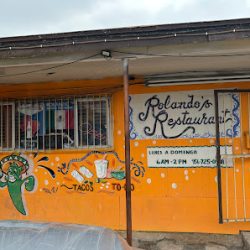 Negocio Rolando's Restaurant (Restaurantes en Laredo)