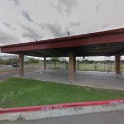 Negocio Santo Nino Elementary School (Escuelas publicas en Laredo)
