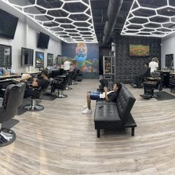 Negocio Scissors Palace Barber Shop (Peluquerias en Laredo)