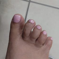 Negocio T-nails (Peluquerias en Laredo)