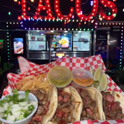 Negocio Tacos Don Milo (Comida para llevar en Laredo)