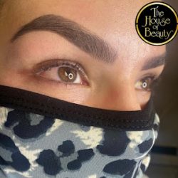 Negocio The House Of Beauty (Extensiones de pestanas en Laredo)