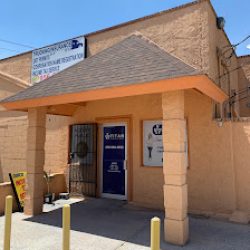 Negocio Titan Insurance Agency (Seguros en Laredo)