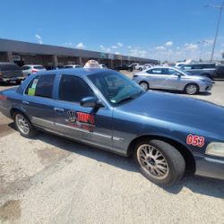 Negocio Tops Taxi (Taxis en Laredo)