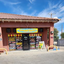 Negocio Universal Snacks (Comida para llevar en Laredo)
