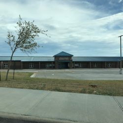 Negocio Veterans Memorial Elementary (Escuelas publicas en Laredo)