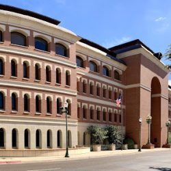 Negocio Webb County Tax Assessor Collector’s Office (Preparadores de impuestos en Laredo)